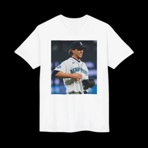 Mariners Catch Ball in Shirt