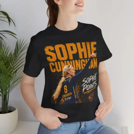 Sophie Cunningham Pointing Shirt